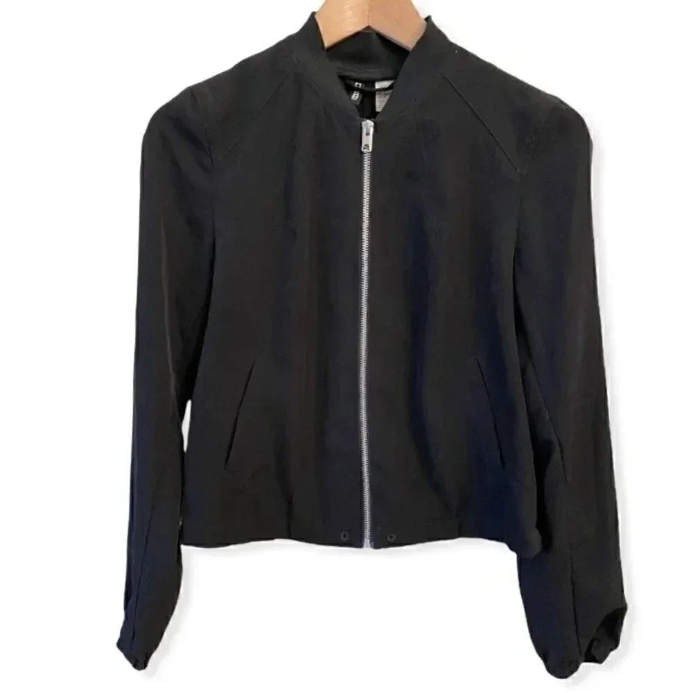 H&M Divided Black Minimalist Festival Bohemian Cropped Womens Jacket SZ 4